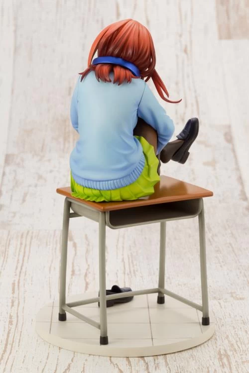 Kotobukiya 1/8 The Quintessential Quintuplets Miku Nakano Scale Statue Figure PP822 2 Kotobukiya 1/8 The Quintessential Quintuplets Miku Nakano Scale Statue Figure PP822 - Image 2