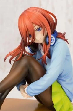 Kotobukiya 1/8 The Quintessential Quintuplets Miku Nakano Scale Statue Figure PP822 14 Kotobukiya 1/8 The Quintessential Quintuplets Miku Nakano Scale Statue Figure PP822 -Popmart 190526018082f