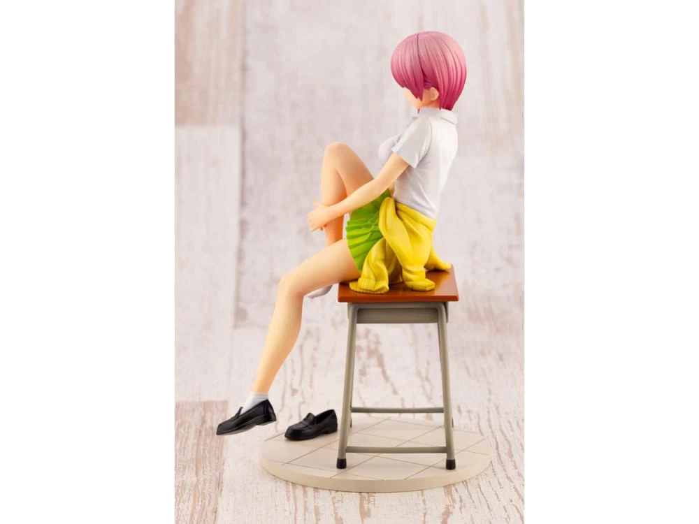Kotobukiya 1/8 The Quintessential Quintuplets Ichika Nakano Scale Statue Figure PP890 8 Kotobukiya 1/8 The Quintessential Quintuplets Ichika Nakano Scale Statue Figure PP890 - Image 8