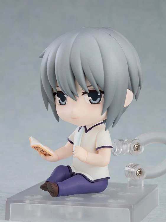GOOD SMILE COMPANY Nendoroid #1915 Yuki Soma Fruits Basket 4 GOOD SMILE COMPANY Nendoroid #1915 Yuki Soma Fruits Basket - Image 4