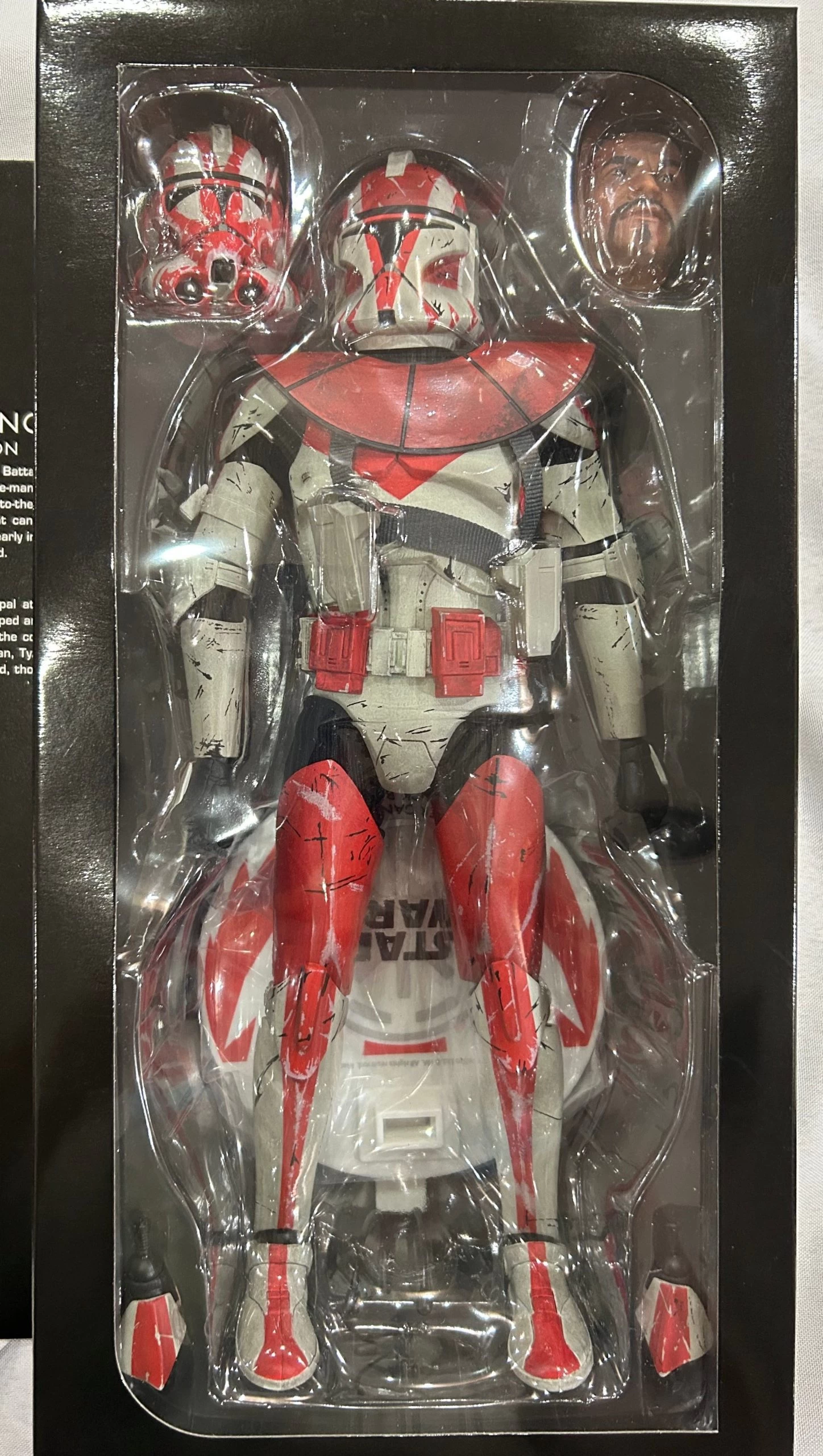 Sideshow Collectible 1/6 Star Wars Militaries Of Star Wars 612th Attack Battalion Commander Ganch Sixth Scale Figure *Open Box* 4 Sideshow Collectible 1/6 Star Wars Militaries Of Star Wars 612th Attack Battalion Commander Ganch Sixth Scale Figure *Open Box* - Image 4