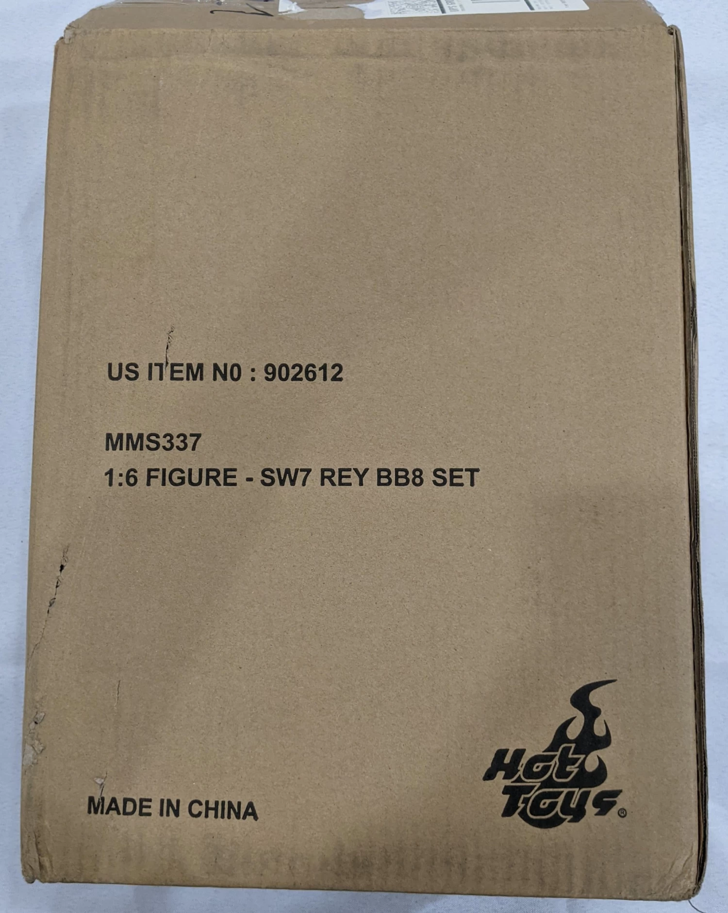 Hot Toys 1/6 Star Wars Episode VII The Force Awakens Rey And BB8 Set Sixth Scale MMS337 2 Hot Toys 1/6 Star Wars Episode VII The Force Awakens Rey And BB8 Set Sixth Scale MMS337 - Image 2