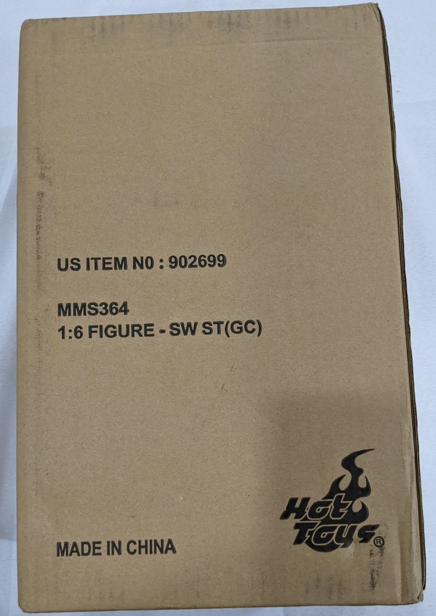 Hot Toys 1/6 Star Wars Stormtrooper Gold Chrome Ver. Sixth Scale Figure MMS364 2 Hot Toys 1/6 Star Wars Stormtrooper Gold Chrome Ver. Sixth Scale Figure MMS364 - Image 2